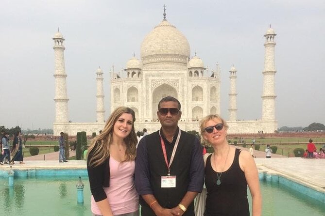 Taj Mahal and Agra Fort Tour With IHCL Skydeck Dining Experience - Reviews and Ratings
