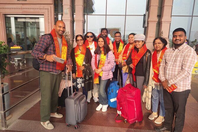 Taj Mahal and Agra Private Car Day Tour from Agra with 5* Meal - The Itinerary: What to Expect