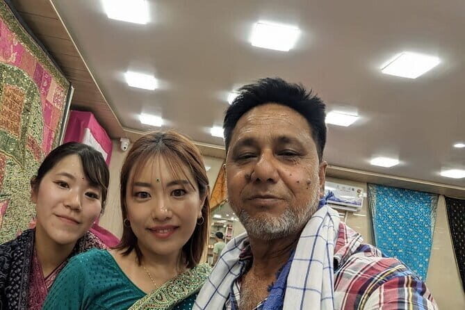 Taj Mahal by Tuk Tuk : A Local-Style Adventure - Good To Know