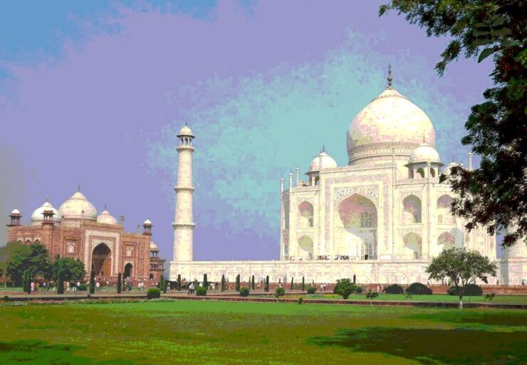 Taj Mahal Day Tour by Car From Delhi With Spanish Tour Guide - Available Languages and Pickup