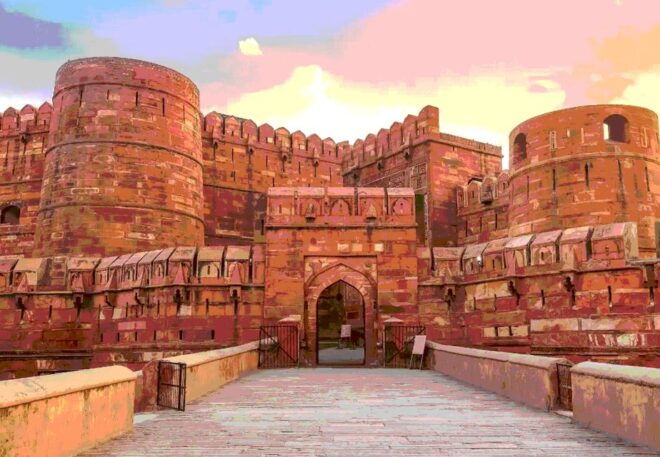 Taj Mahal Day Tour by Car From Delhi With Spanish Tour Guide - Detailed Itinerary