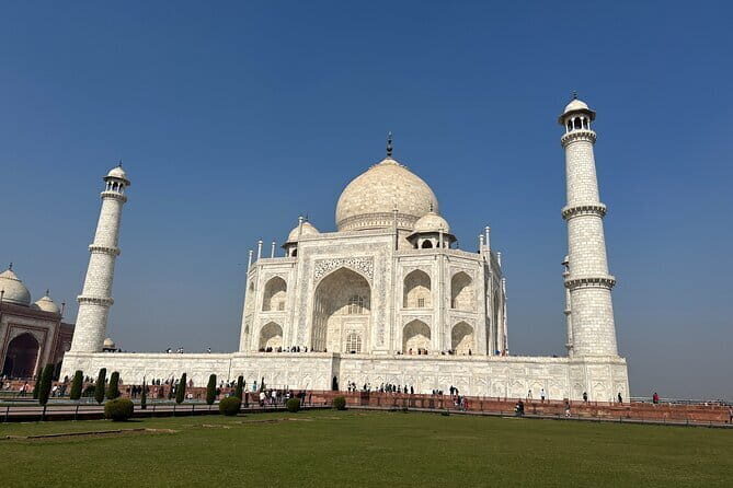 Taj Mahal day Trip from Delhi by Private Car ( Luxury & Comfort ) - FAQ
