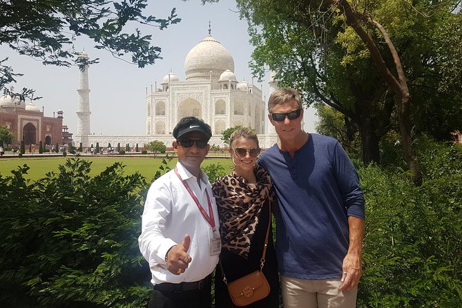 Taj Mahal Day Trip From Delhi With Private Car & Tour Guide - Inclusions and Services Provided