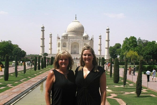 Taj Mahal Day Trip Including Same Day Flights from Mumbai - A Deep Dive into the Experience