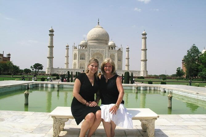 Taj Mahal Day Trip Including Same Day Flights from Mumbai - FAQ