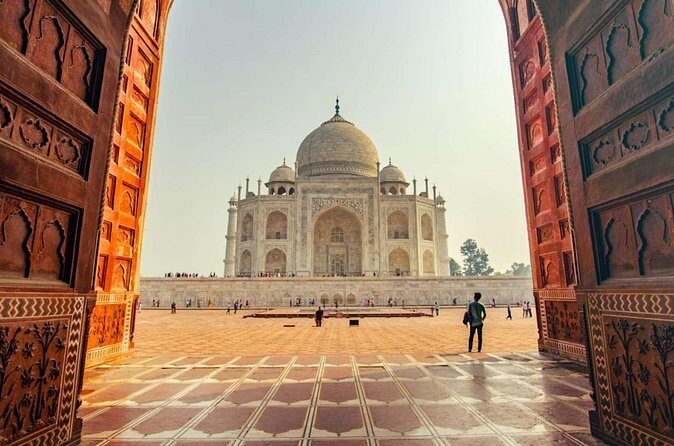 Taj Mahal Entrance Ticket with including Private Guide - Who Should Consider This Tour?