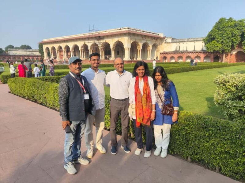 Taj Mahal, Fort & Baby Taj Tour from Delhi by CarFast Entry - FAQ