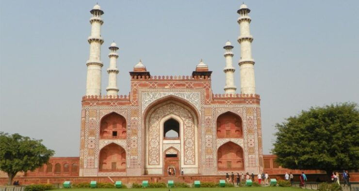Taj Mahal, Great Akbar Tomb & Agra Overnight Tour From Delhi - Tour Price and Availability