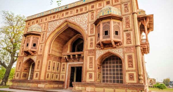 Taj Mahal, Great Akbar Tomb & Agra Overnight Tour From Delhi - Additional Tour Information