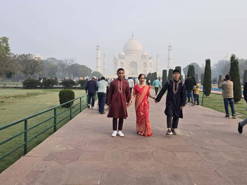 Taj Mahal: Guided Tour with Professional Photoshoot - Good To Know