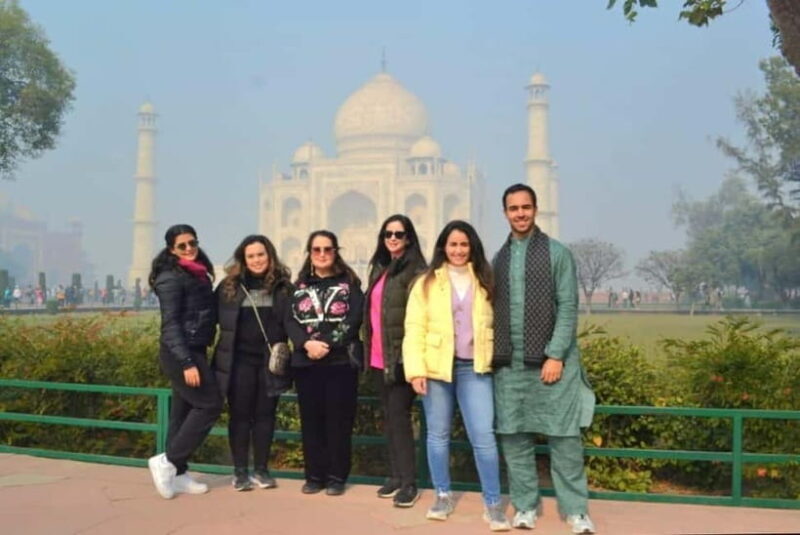 Taj Mahal: Guided Tour with Professional Photoshoot - What You Can Expect from This Tour
