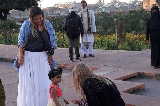 Taj Mahal Same Day Tour by Fast Track to the Taj - Good To Know