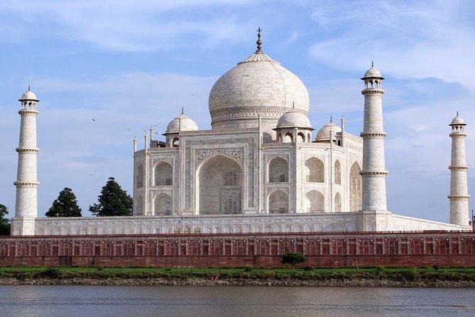 Taj Mahal Same Day Tour by Fastest Train - Train Journey Details