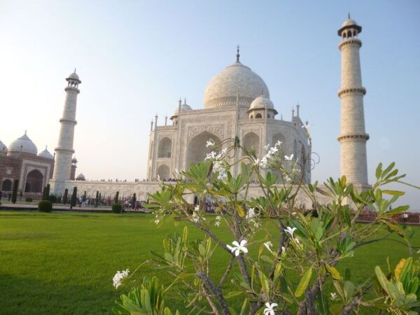 Taj Mahal Skip-The-Line & Agra Day Trip With Transfers - Book Your Experience