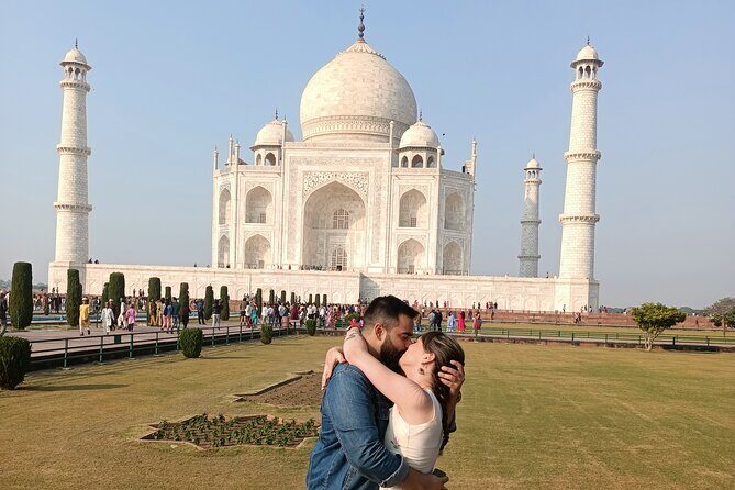 Taj Mahal Sunrise & Agra Fort Day Tour From Delhi - All Inclusive - Practical Details and What to Expect