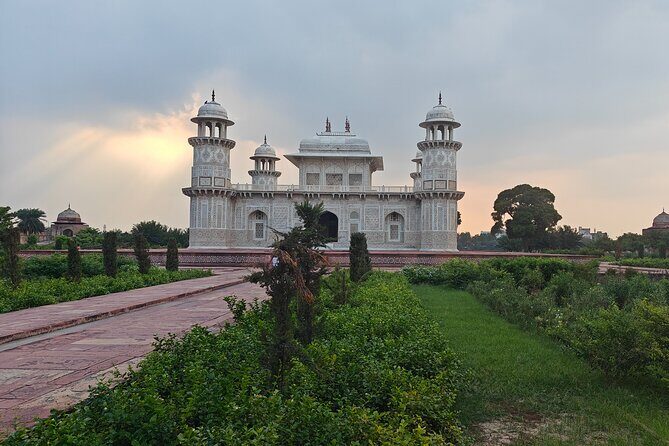 Taj Mahal Sunrise and Agra Private Tour By Car From Delhi - The Sum Up
