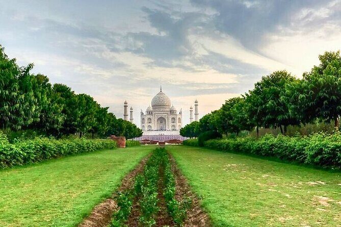 Taj Mahal Sunrise & Sunset Garden Tour From Delhi - Summary of the Experience