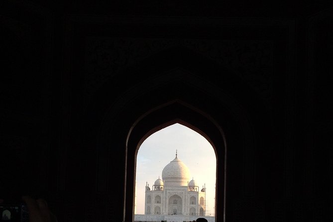 Taj Mahal Sunrise & Sunset Private 1 Day Tour From Delhi - Traveler Assistance