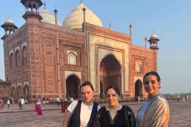 Taj Mahal Sunrise Tour from Delhi  2-Day Agra Overnight Trip - A Complete Look at the Taj Mahal Sunrise Tour from Delhi