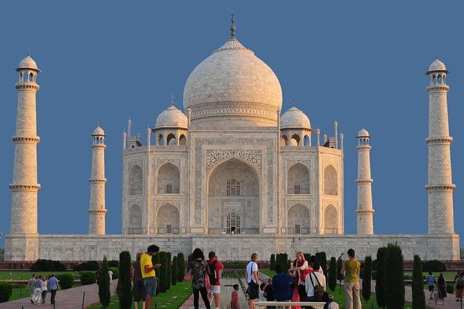 Taj Mahal Sunrise Tour with Agra overnight from Delhi - By Car - Potential Drawbacks or Considerations