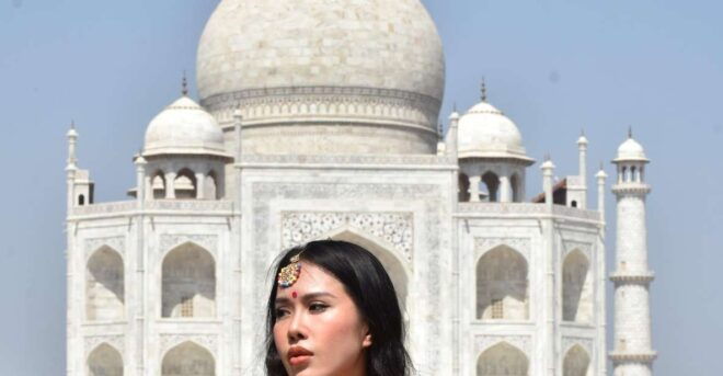 Taj Mahal Tour By Super-fast Train From Delhi - Visit to the Taj Mahal