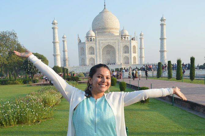 Taj Mahal Tour From Any Hotel in Agra , Agra Railway Station or Agra Airport - The Itinerary in Detail