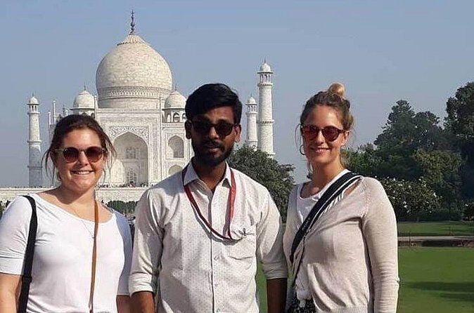 Taj Mahal Tour From Any Hotel in Agra , Agra Railway Station or Agra Airport - Stop 3: Agra Fort