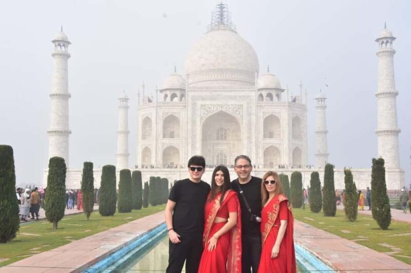 Taj Mahal Tour from Delhi by India Fastest Train- (GATIMAAN) - An Introduction to the Experience