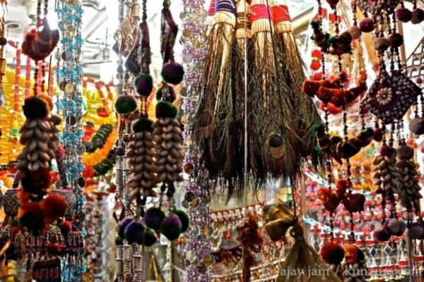 Taj Mahal Tour With Agra Shopping - Additional Directions for Booking