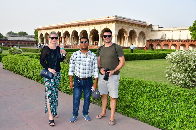 Taj Mahal Tour with Chinese/Japanese/Korean/English Speaking Guide - What the price covers, and what it does not