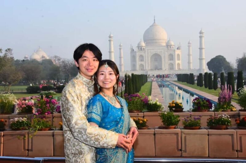 Taj Mahal Tour with Professional Photoshoot - Good To Know