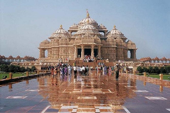 Taj Mahal With Haridwar & Rishikesh Best Holy Land Tour 6 Days - Accommodations and Inclusions