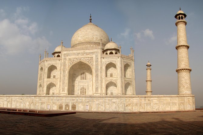 Tajmahal and Agra Private Sunrise Full-Day Tour From Delhi - Itinerary Overview