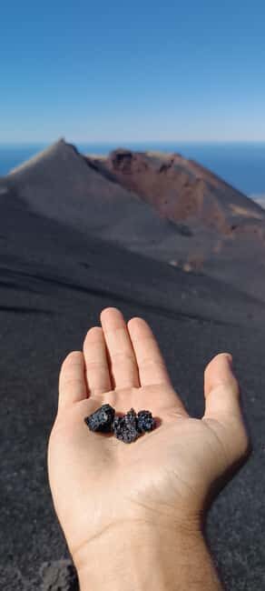 Tajogaite Volcano: the official route with a certified local guide - FAQs