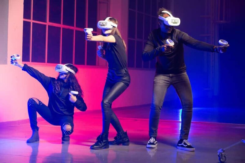 Takapuna: Free-Roaming Virtual Reality Multiplayer - The Virtual Arena: A Closer Look