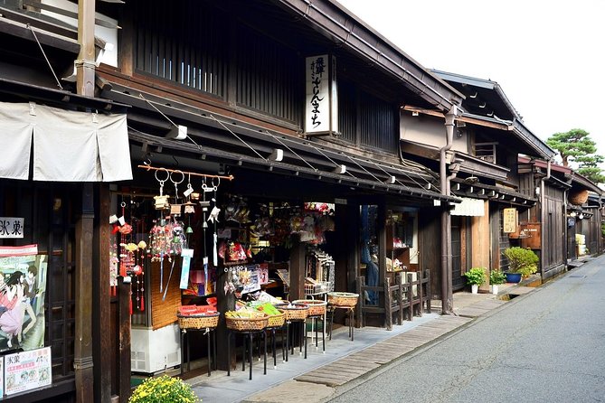 Takayama Full-Day Private Tour With Government Licensed Guide - Tour Highlights
