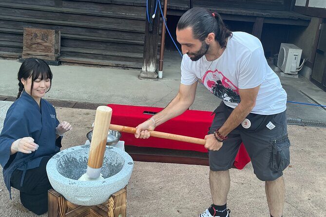 Takayama Mochi Making Experience in a Buddhist Temple - Discovering Takayama’s Mochi Making Experience