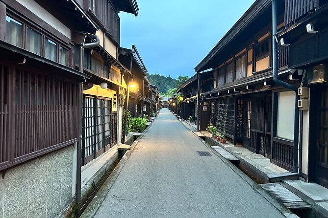 Takayama Night Tour With Local Meal and Drinks - Common Questions