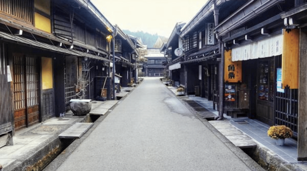 Takayama Private Custom Tour With Local Guide - Local Insights and Tips