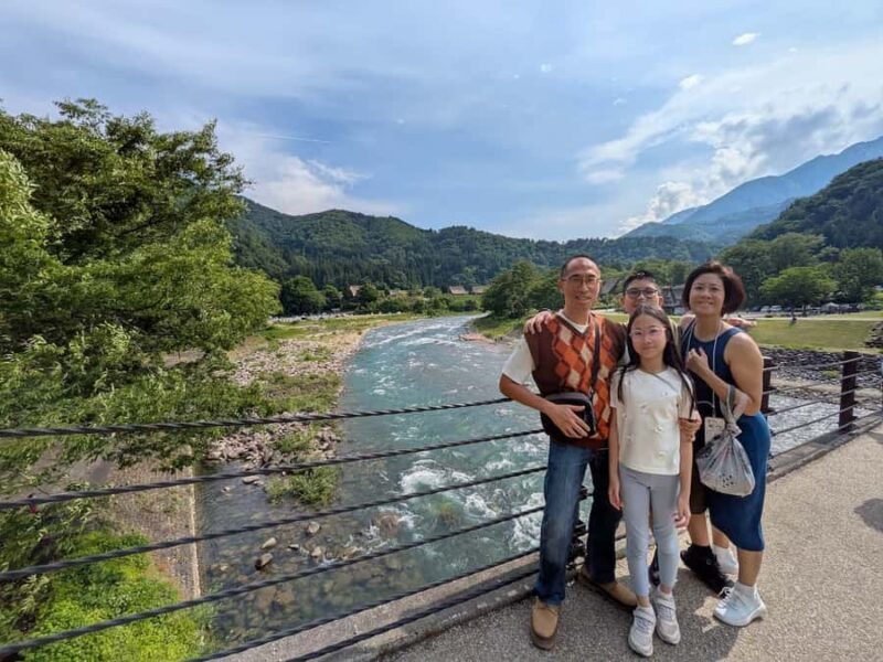 Takayama & Shirakawa-go Private TourGuide & Car from Nagoya - Good To Know