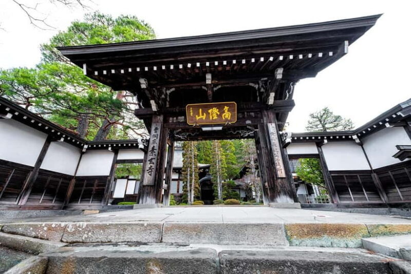 Takayama Temples Private Tour: Tranquil Walks at Higashiyama - FAQ