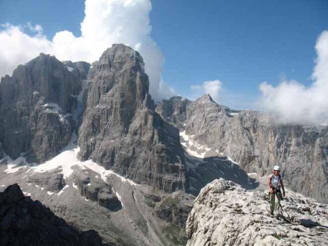 Take a Hike to the Most Beautifull Nature Close to the City - Breathtaking Views and Alpine Hut Stop