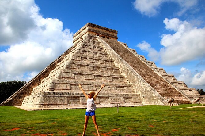 Take a Tour of Chichen Itza, Cenote Y Valladolid From Cancun - Whats Included