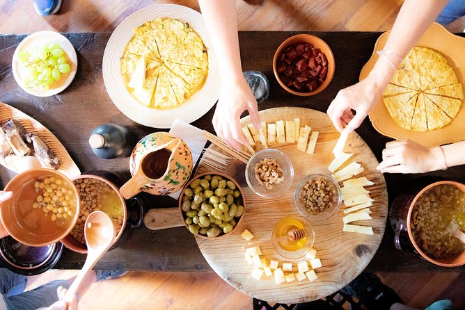 Take A Tour Of The Catacombs For Lunch In Ancient Rome - Unveiling the Appian Catacombs