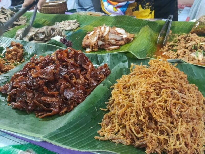 Takua Pa: Food Market, Tsunami Museum, Temple, & Old Town - Itinerary and Highlights