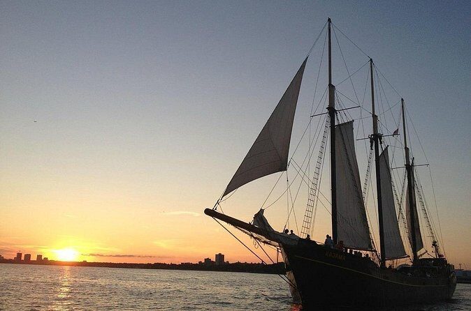 Tall Ship Kajama After Dark - How This Cruise Compares to Other Toronto Water Tours