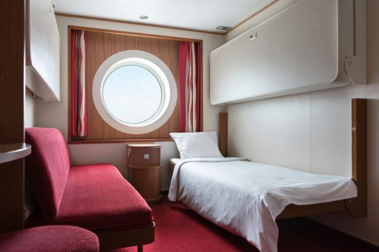 Tallinn: 3-Day Roundtrip Cruise to Stockholm With Breakfast - Booking and Logistics