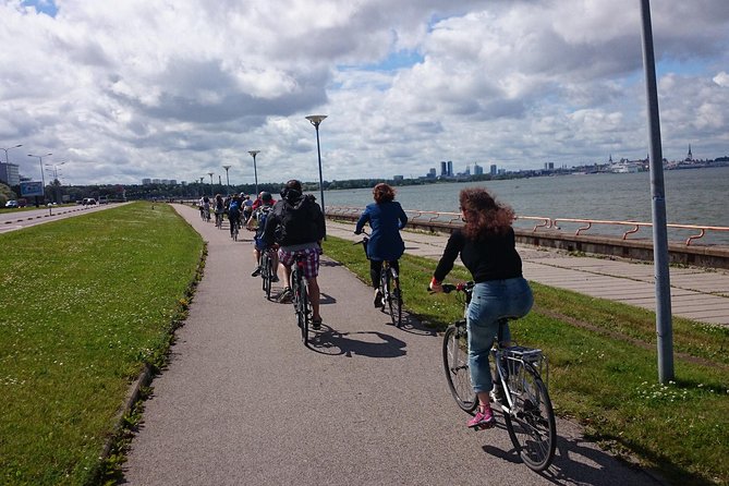 Tallinn Bicycle Sightseeing Tour - Price and Inclusions