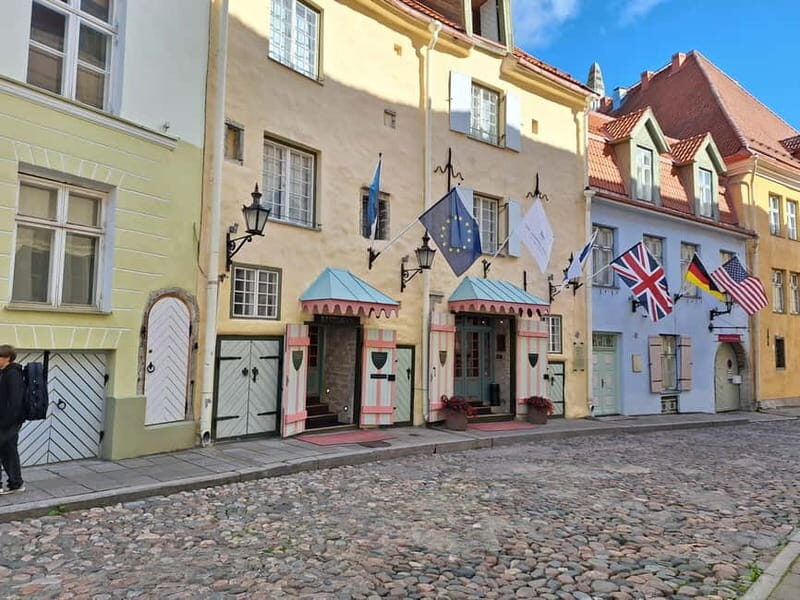 Tallinn: Private Guided Walking Tour of the Medieval City - Final Thoughts