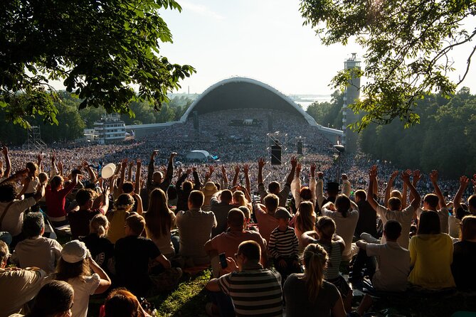 Tallinn Shore Excursion: Tallinn Sightseeing Tour by Coach and Foot - Additional Information